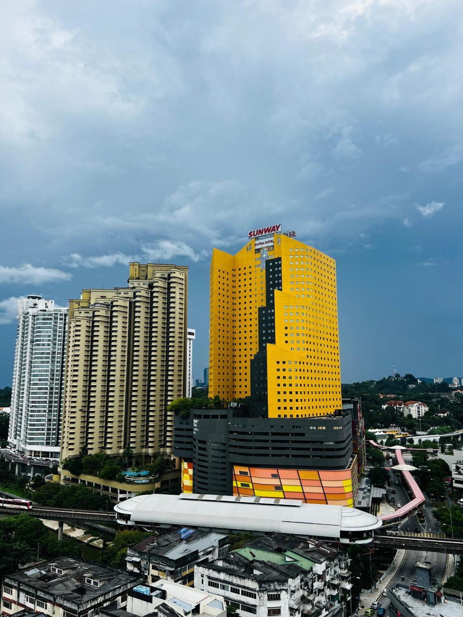 Chamber Grand Klcc Pangsapuri *