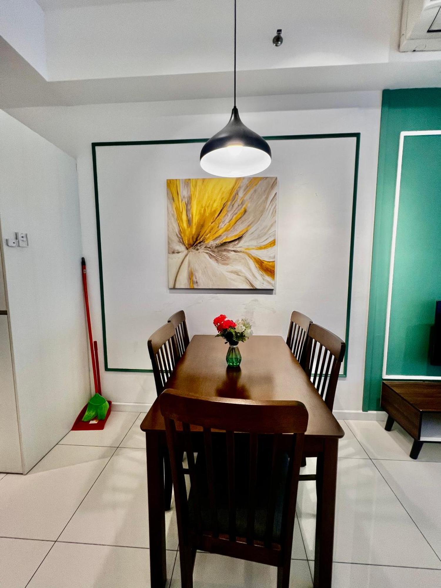 Chamber Grand Klcc Apartment *